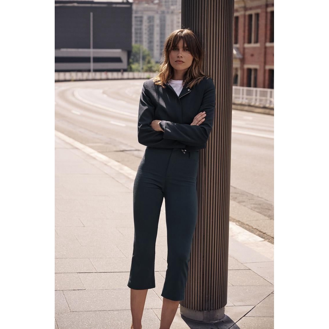 Zara Women Navy Cropped Dress Pants Elastic Waist Tailored Trousers Size M